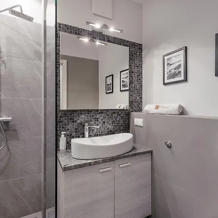 アパート La Playa - Sopocka ソポト